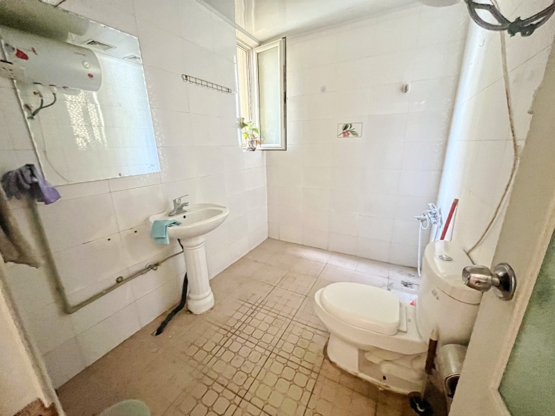 3室2廳1陽臺(tái) 第一國際衛(wèi)生間