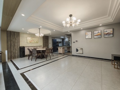 4室3廳1陽臺(tái) 中海云麓九里一期別墅客廳