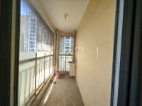 4室2廳2陽臺 世紀城華春苑陽臺