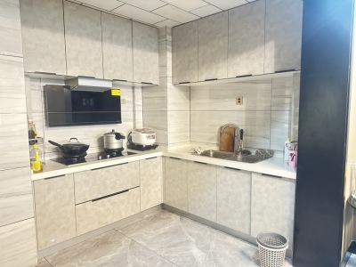 4室2廳2陽(yáng)臺(tái) 瀚林瀾山