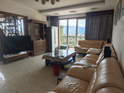 3室3廳2陽(yáng)臺(tái) 滇池印象花園