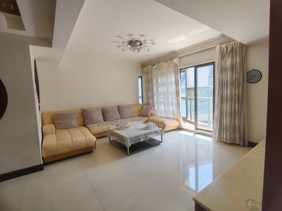 4室2廳2陽臺(tái) 大溪地