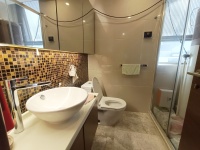5室2廳2陽臺(tái) 七彩俊園衛(wèi)生間