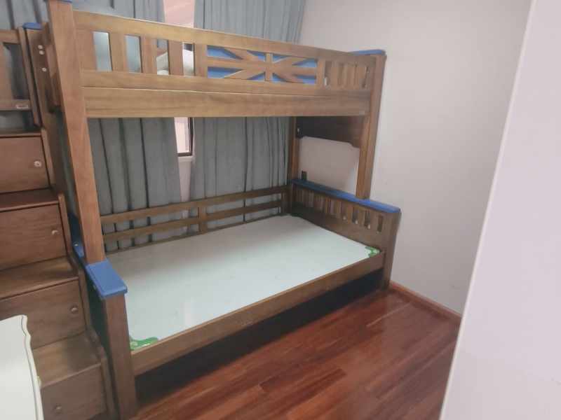 3室2廳1陽臺(tái) 萬宏國際三期臥室