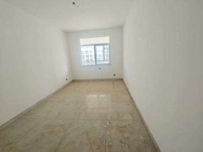 4室2廳3陽臺 銀河星辰花園