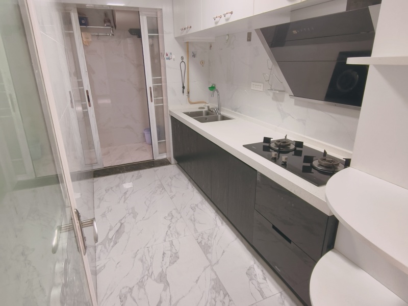 3室2廳1陽臺(tái) 萬宏國際三期廚房