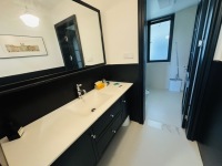 4室2廳 華夏四季二期衛(wèi)生間