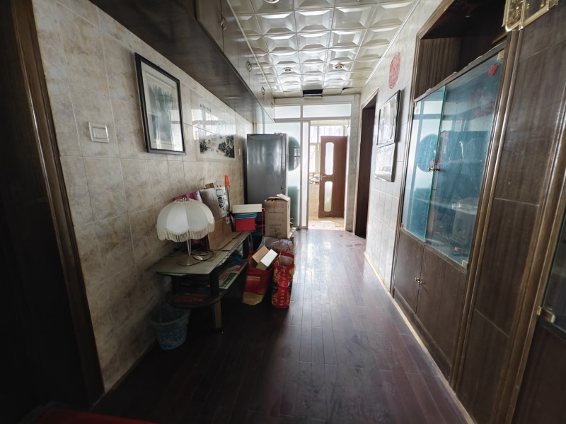 2室2廳1陽(yáng)臺(tái) 穿金路煤機(jī)廠宿舍餐廳