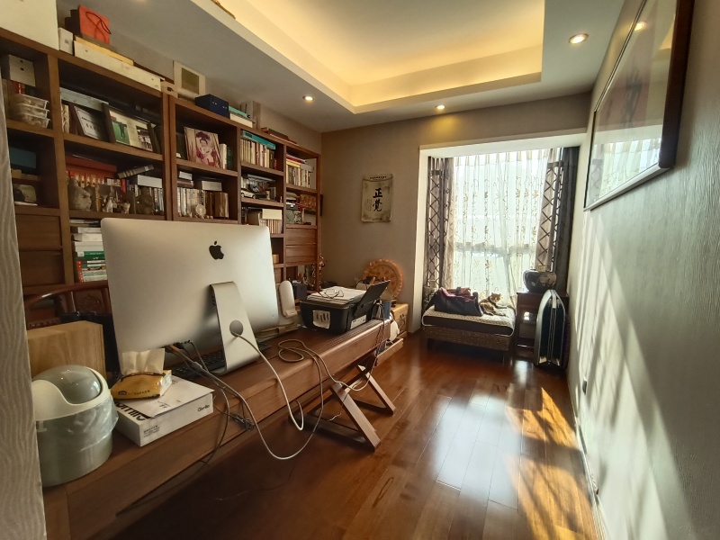 5室2廳2陽臺(tái) 七彩俊園書房