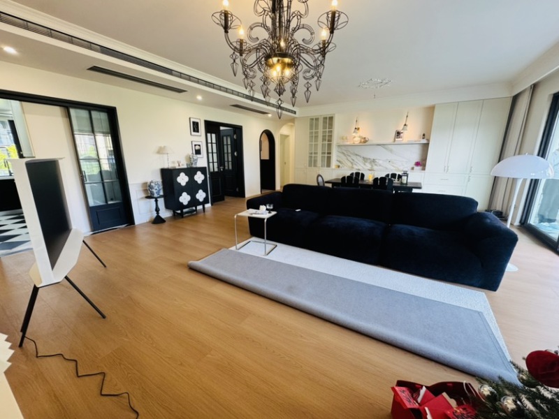 4室2廳 華夏四季二期客廳