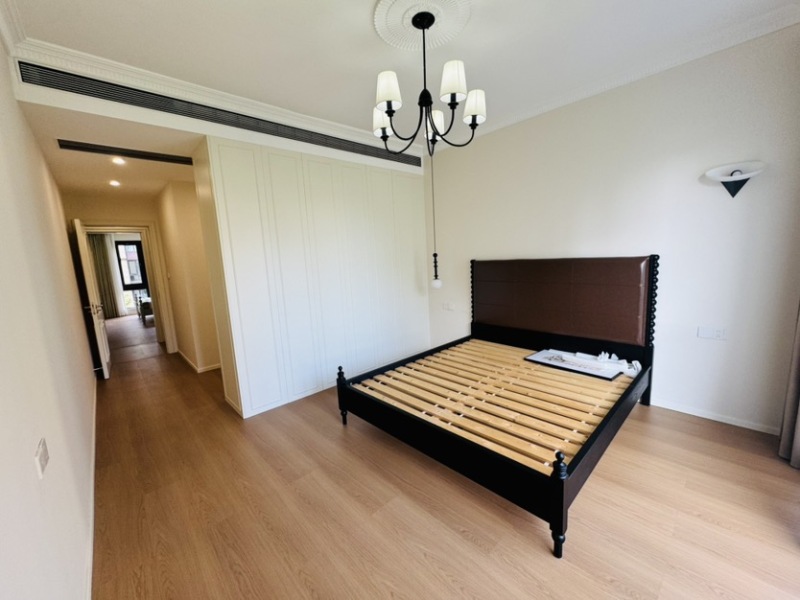 4室2廳 華夏四季二期臥室