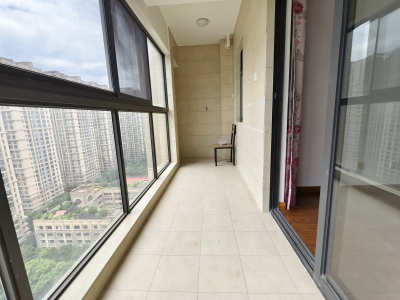 3室2廳2陽臺 同德昆明廣場B區(qū)