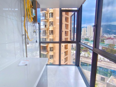 4室2廳2陽臺 華信悅峰