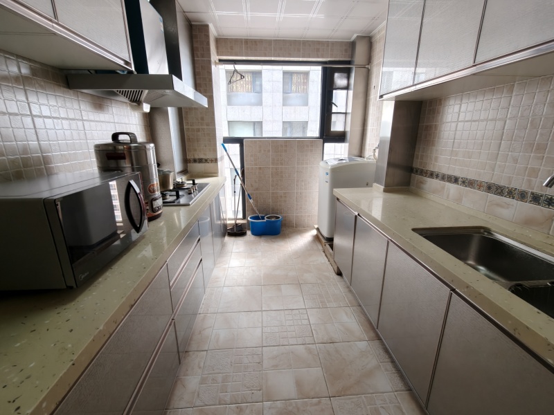 2室2廳1陽臺 錦尚華庭陽臺