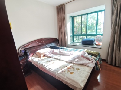 3室2廳2陽臺 鼎易天景