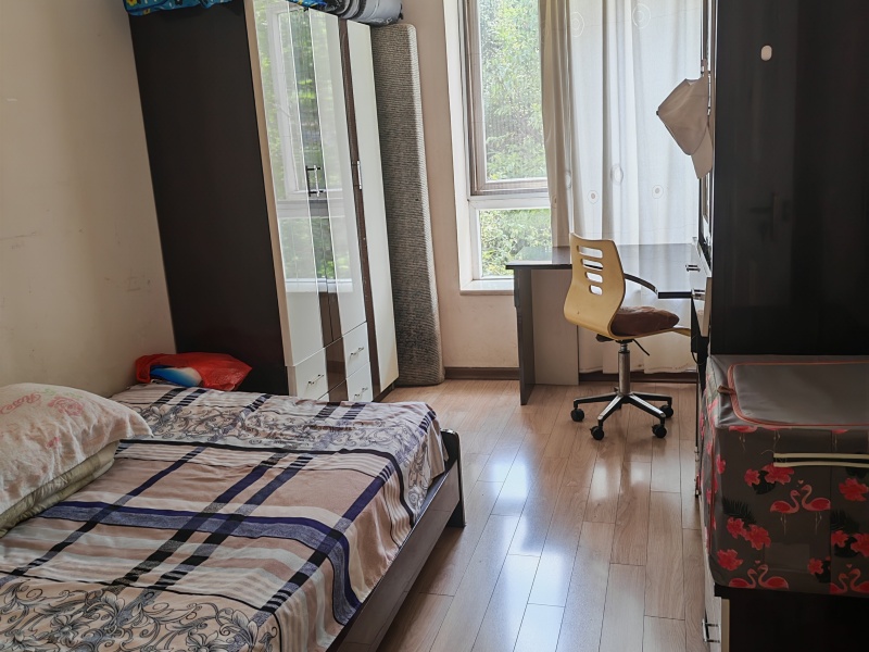 3室2廳1陽臺(tái) 高新文翠園書房