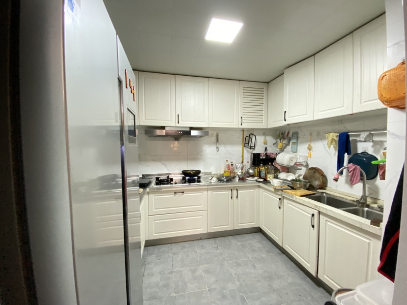 4室2廳2陽臺 保利璽樾璽公館廚房