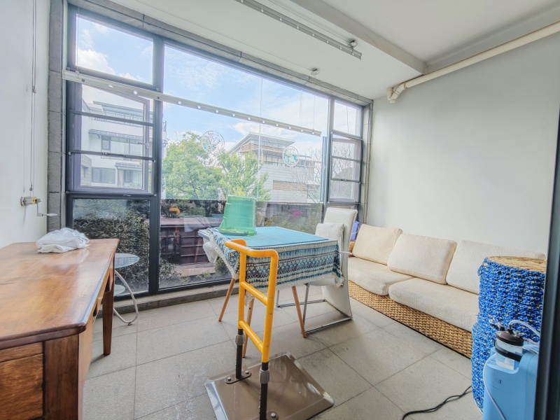 5室2廳3陽臺(tái) 同德極少墅別墅陽臺(tái)