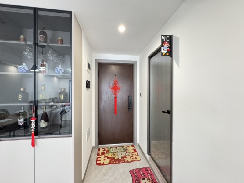 4室2廳1陽臺(tái) 保利璽樾璽公館門廳