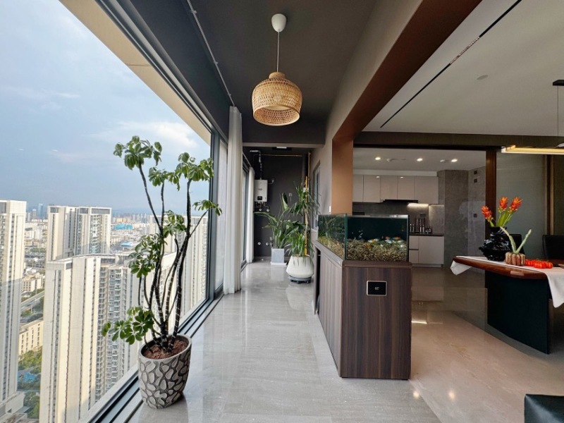 4室2廳2陽臺 龍江金茂府陽臺