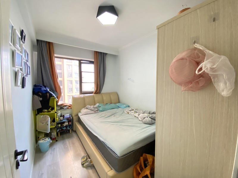 4室2廳2陽臺 保利璽樾璽公館臥室