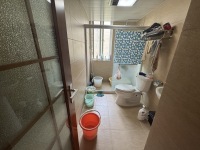 3室2廳 滇池印象花園衛(wèi)生間