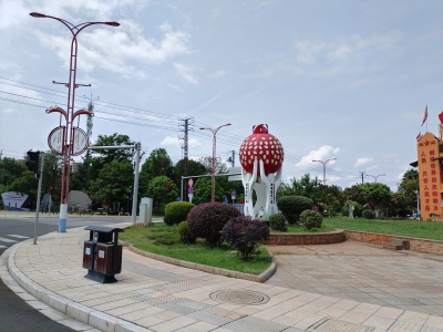 5室2廳3陽臺 云南藝術(shù)家園