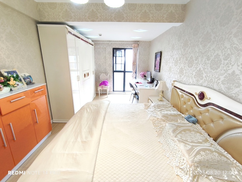 1室2廳1陽(yáng)臺(tái) 金尚俊園一期臥室