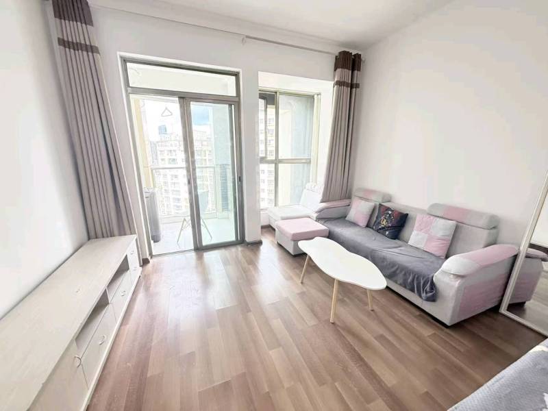 1室1廳1陽臺(tái) 七彩之門餐廳