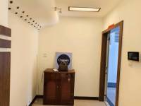 4室2廳2陽(yáng)臺(tái) 福信花園門(mén)廳