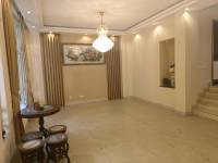 5室3廳4陽臺 湖畔之夢別墅客廳