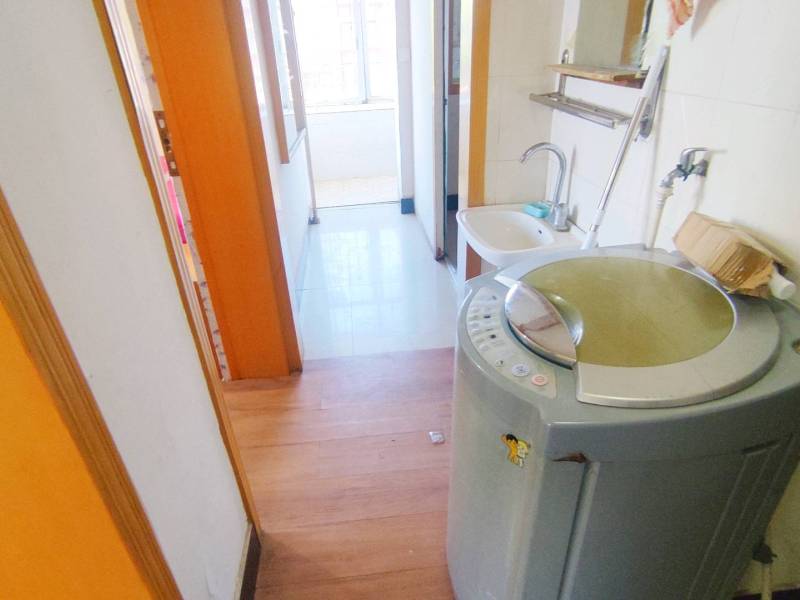 1室1廳 云大東二院家屬區(qū)其他