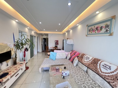 2室2廳1陽臺 同德昆明廣場上北區(qū)