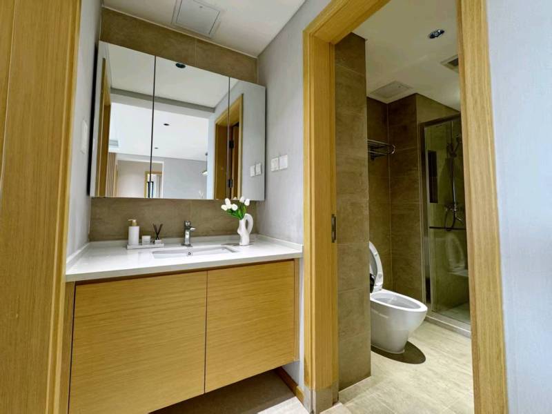 3室2廳1陽(yáng)臺(tái) 濱江俊園香儂組團(tuán)衛(wèi)生間