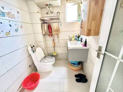 3室2廳2陽(yáng)臺(tái) 都市春天