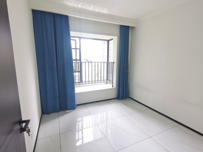 3室2廳1陽(yáng)臺(tái) 京江欣翠A10地塊回遷房