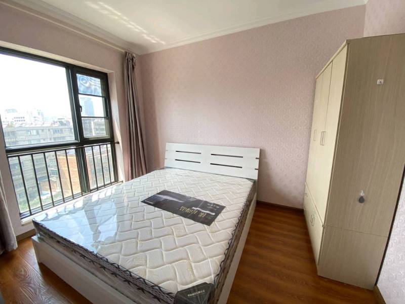 2室2廳1陽臺 俊發(fā)逸天峰臥室