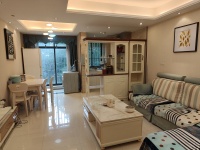 2室2廳2陽(yáng)臺(tái) 紅星國(guó)際晶品公寓客廳