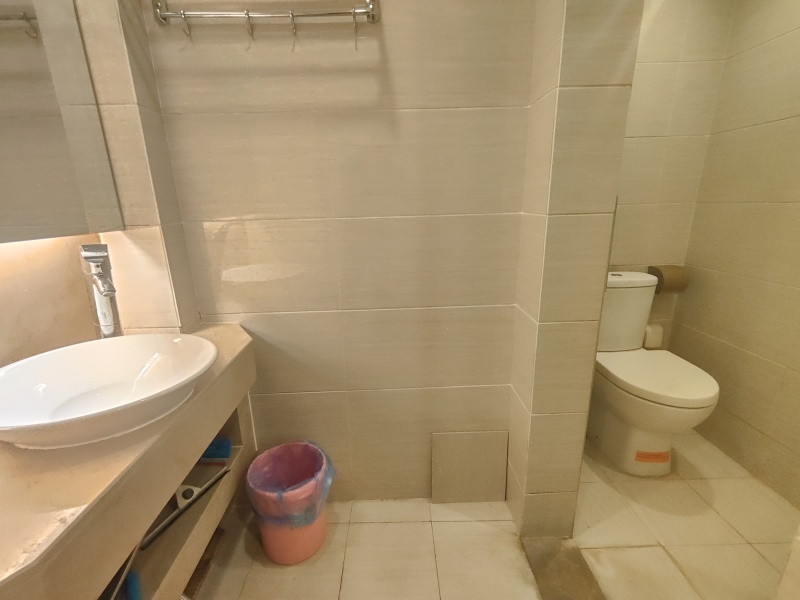 2室2廳2陽(yáng)臺(tái) 紅星國(guó)際晶品公寓衛(wèi)生間