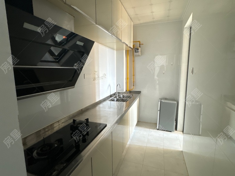 2室2廳1陽臺 恒大云報華府廚房