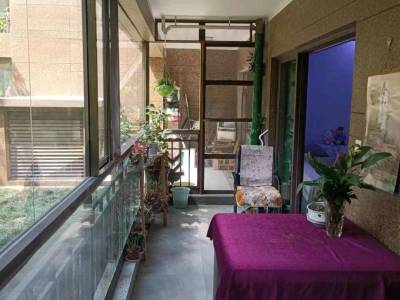 5室2廳2陽臺(tái) 中海龍泉公館