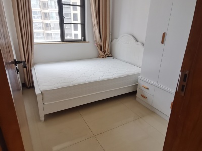 2室2廳1陽臺 恒大云報華府