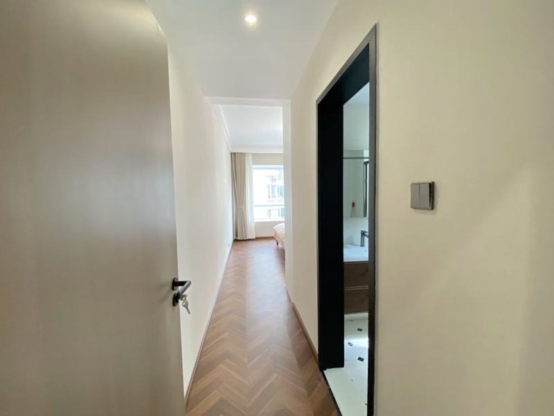 3室2廳2陽臺 云南映象C區(qū)臥室