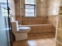 3室2廳1陽臺 春城慧谷B區(qū)衛(wèi)生間