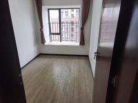 3室2廳2陽臺 潤城第三大道臥室