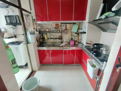 3室2廳1陽(yáng)臺(tái) 金馬悅城