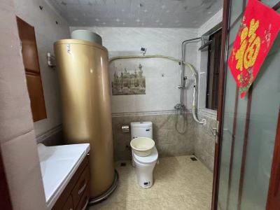 4室2廳2陽(yáng)臺(tái) 恒大云報(bào)華府