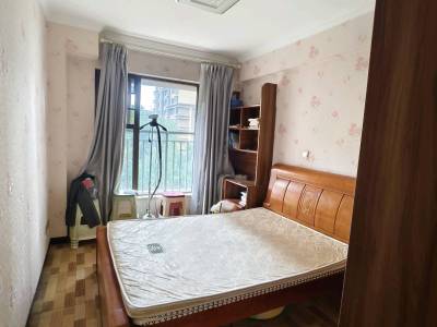 3室2廳1陽臺 花香四季