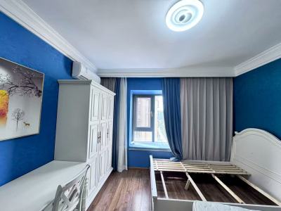 3室2廳2陽(yáng)臺(tái) 潤(rùn)城八區(qū)