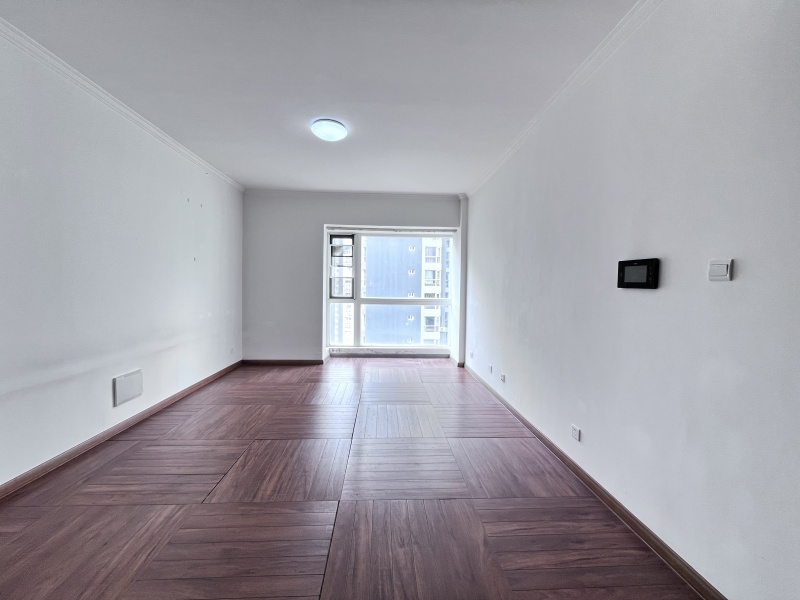 2室2廳2陽臺 金江小區(qū)云苑客廳